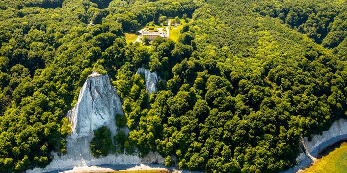 Luftbild vom Nationalpark-Zentrum Königsstuhl