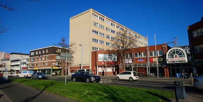 Multi-storey office building in the city