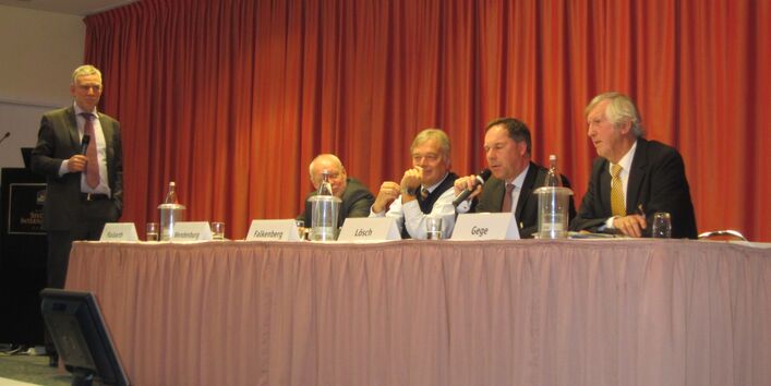 Nationales Ressourcen-Forum 2012– Hr. Flasbarth, Hr. Wendenburg, Hr. Falkenberg, Hr. Lösch, Hr. Gege