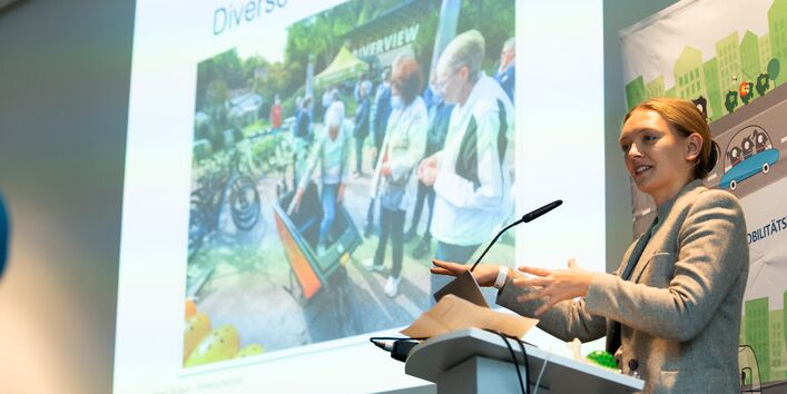 Lise Dotzer Präsentation Rückblick 1. Stuttgarter EMW