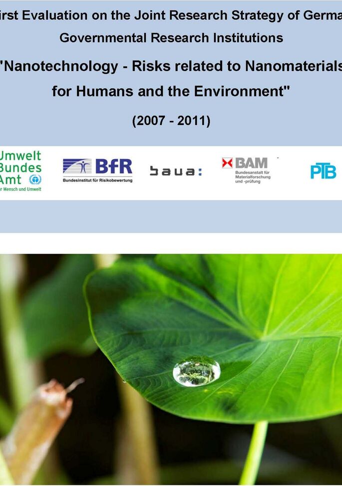 Cover of the publication "Nanotechnology - Risks related to Nanomaterials for Humans and the Environment" with a photo of a lotus effect on a leaf of a plant