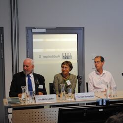 Targets for a sustainable resource use: Ernst Ulrich von Weizsäcker, Marina Fischer-Kowalski, Arjen Hoekstra, Harry Lehmann
