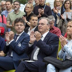 v.r.n.l. auf dem Foto: Umweltministerin Steffi Lemke, Reiner Haseloff, Ministerpräsident des Landes Sachsen-Anhalt, Oberbürgermeister Robert Reck und Direktorin der Stiftung Bauhaus Dessau, Barbara Steiner