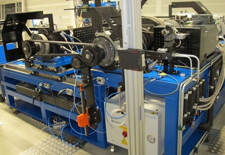 Foto eines Riemenprüfstandes 