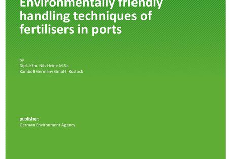 Cover des Berichts "Environmentally friendly handling techniques of fertilisers in ports"
