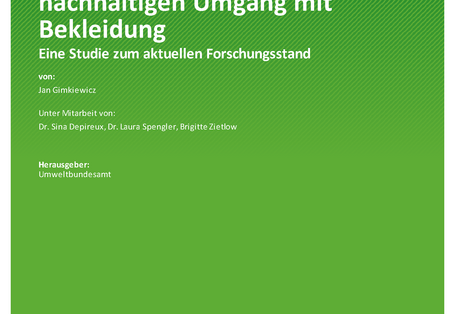 Cover der Publikation TEXTE 112/2022 Die Rolle der Langlebigkeit und der Nutzungsdauer für einen nachhaltigen Umgang mit Bekleidung