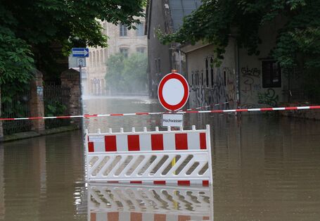 überflutete Straße 