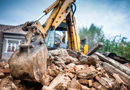 Bauschutt eines abgebrochenen Bauwerks