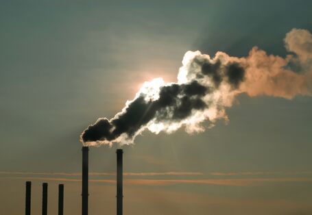 Rauchende Schornsteine