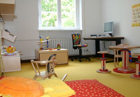 Büro mit Spielsachen