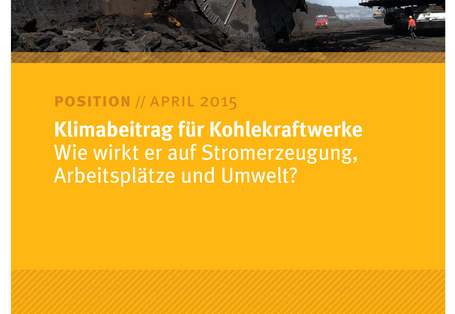 Cover des Positionspapiers "Klimabeitrag für Kohlekraftwerke" vom April 2015 mit Foto eines riesigen Kohlebaggers, unten das Logo des Umweltbundesamtes