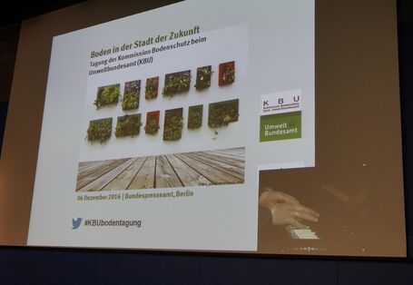 Willkommensbild auf der Tagung