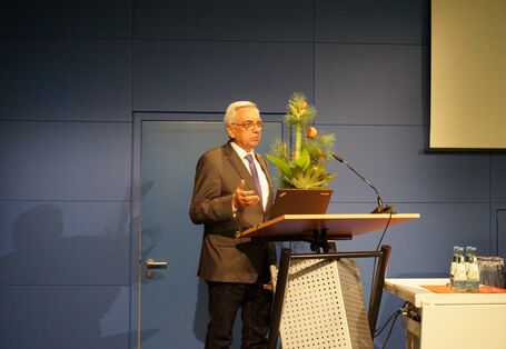 Feierliche Verabschiedung von Prof. Franz Makeschin (Vorsitzender der KBU) in den Ruhestand