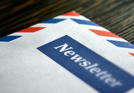 Luftpostbrief auf dem "Newsletter" steht