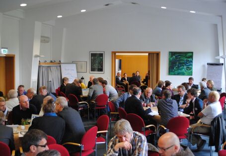 Blick in die Diskussion zu Fischschutz im World Cafe