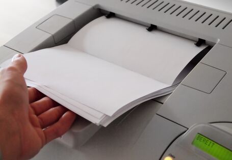 Laserdrucker bedruckt Papier