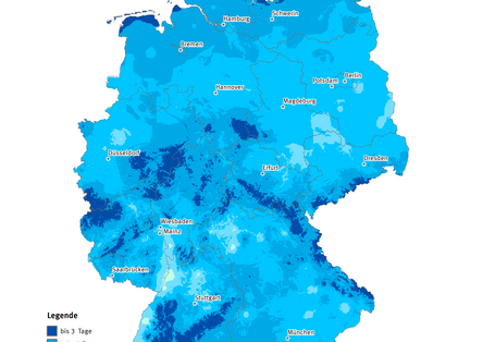 Die Karte zeigt die Anzahl Heißer Tage in Deutschland im Jahr 2002. Maximal gab es in diesem Jahr 16 Heiße Tage in Deutschland.