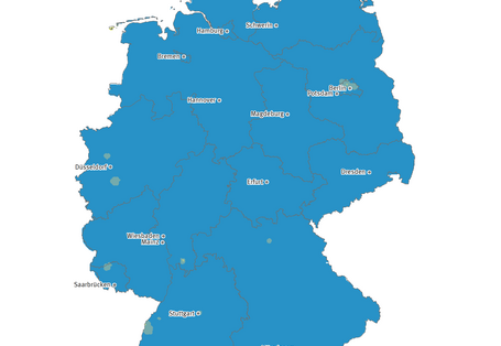 Die Karte zeigt die Anzahl der Tropennächte in Deutschland im Jahr 2002. In diesem Jahr gab es in einzelnen Regionen bis zu 8 Tropennächte. 