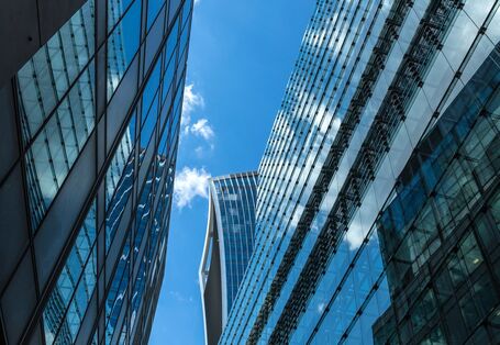 Eine moderne Häuserfassade