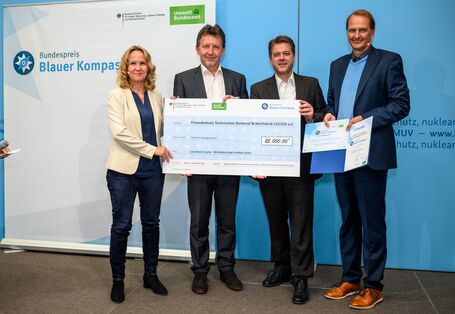 Den Publikumspreis hat das Projekt "Leuchtturm Louise – Mit kühlem Kopf in heißen Zeiten" aus Brandenburg gewonnen.