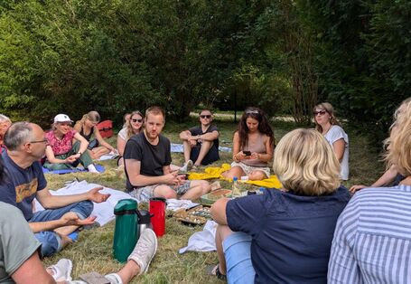 Teilnehmende der Veranstaltung UBAwegs im August im Luisium in Dessau 