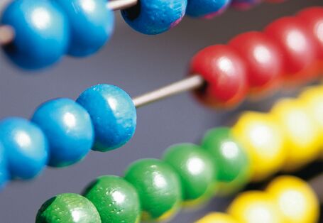 Nahaufnahme eines Rechenschieber