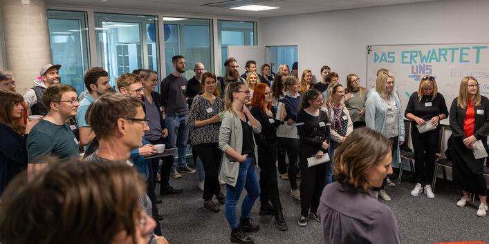 Many people can come to us for training on data and artificial intelligence. 