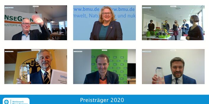 Das Bild zeigt die Gewinner des Blauen Kompass 2020, gemeinsam mit Bundesministerin Svenja Schulze und UBA Präsident Dirk Messner