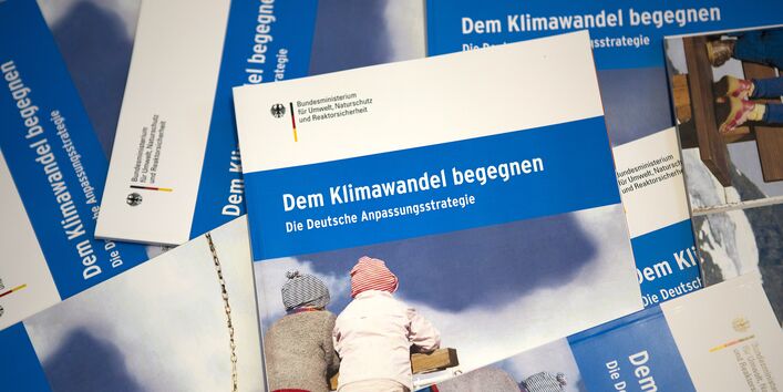 Broschüren zur Deutschen Anpassungsstrategie