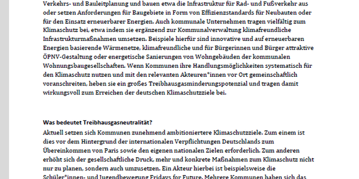 Titelseite des Fact Sheets Treibhausgasneutralität in Kommunen, oben das Logo des Umweltbundesamtes