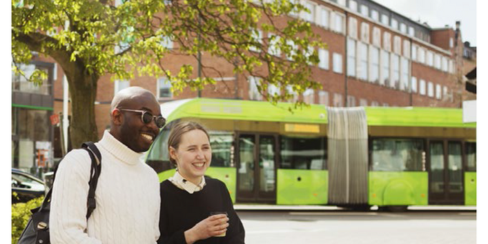 Titelseite der Broschüre „Die Stadt für Morgen: Umweltschonend mobil – lärmarm – grün – kompakt – durchmischt"