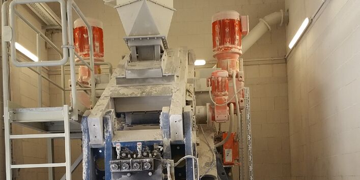 Maschine zum Mahlen von Kalk