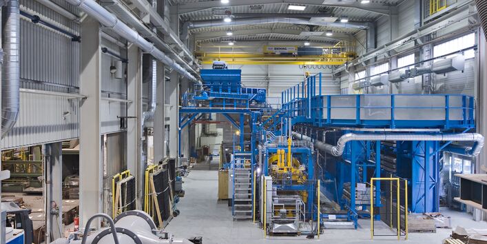 Blick in eine Werkshalle 