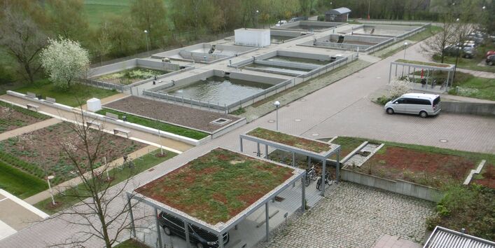 Fred-Becken für die Fischaufzucht auf dem Gelände des UBA in Berlin-Marienfelde