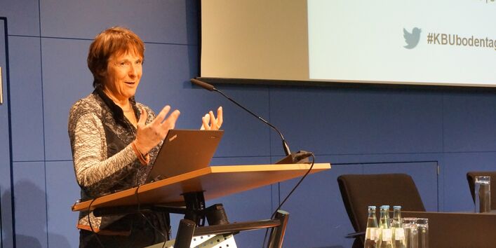 Dankesrede von Frau Krautzberger (Präsidentin des Umweltbundesamtes) zur feierlichen Verabschiedung von Prof. Franz Makeschin (Vorsitzender der KBU) in den Ruhestand