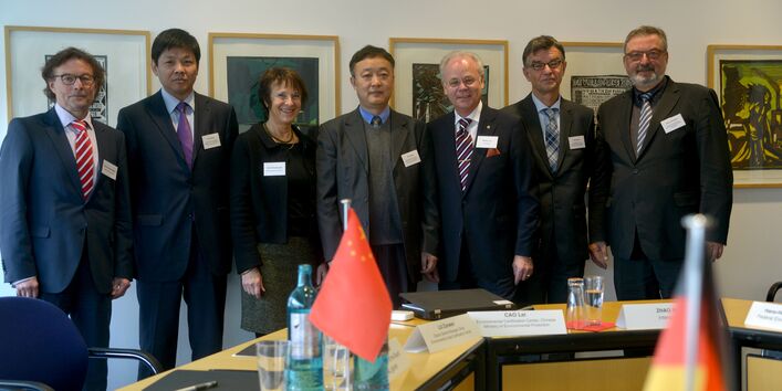 Dr. Hans-Hermann Eggers, LUI Zunwen, Maria Krautzberger, XI Junqing, Dr. Wolf D. Karl, Dr. Ulf Jaeckel, Klaus Brückner