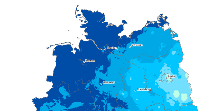 Die Karte zeigt die Anzahl Heißer Tage in Deutschland im Jahr 2021. Maximal gab es in diesem Jahr 15 Heiße Tage in Deutschland.