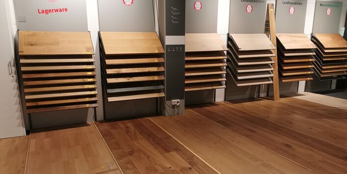 Parkettmuster in einem Verkaufsmuster