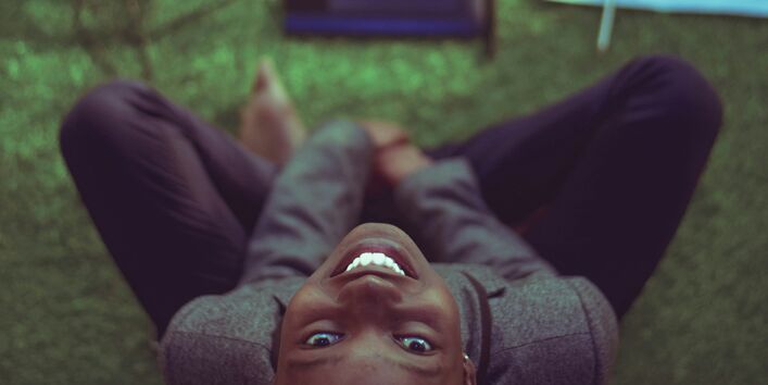 woman lworking on a computer
