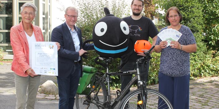 Fahrrad mit Menschen und Edgar