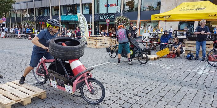 Fürth lud zu einer interreligiösen Radtour ein