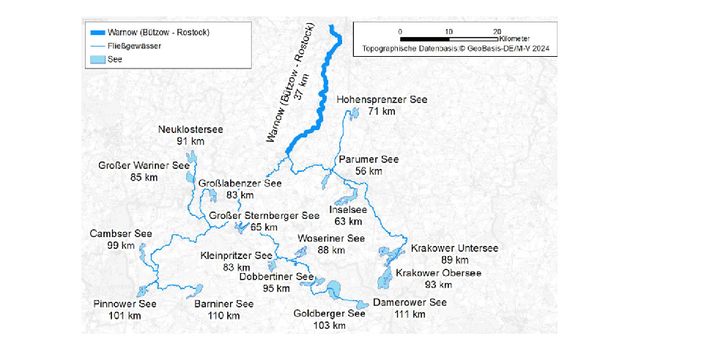 Warnoweinzugsgebiet mit den großen Seen dargestellt als Karte.