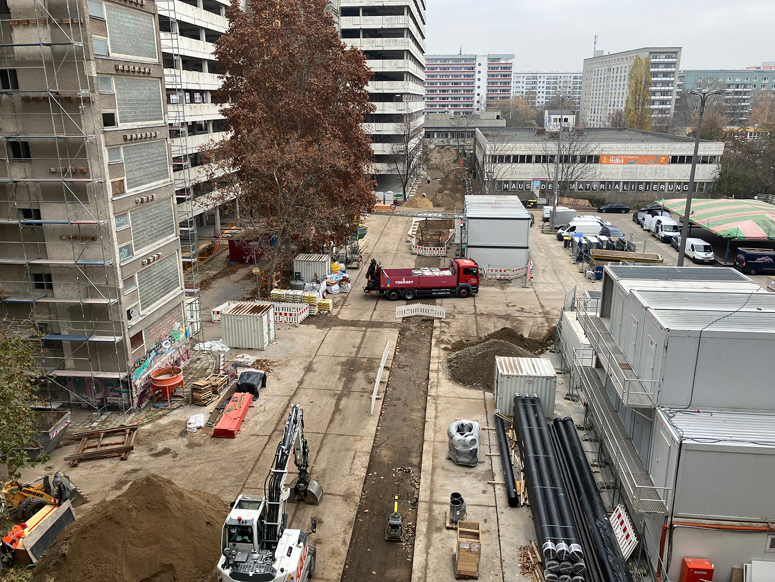 „Haus der Statistik“ Energieprojekt der Berliner Stadtwerke - Verlegung Rohrleitungen